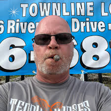 What size freedom shield is best for a 5'8" rider