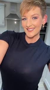 Nancy Niven's Instagram, Twitter & Facebook