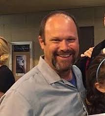 Brad pitt, rihanna, and miley cyrus aren't who you think they are. List Of Famous People With Last Name Underwood Iknow Xyz