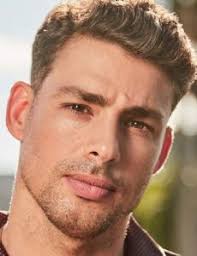 Karina Bacchi relationships