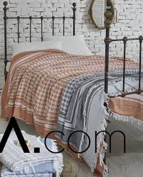 Ecocotton Organik Pamuk Cift Kisilik Pestamal Yatak Ortusu Luna Terra Yatak Mobilya Ev Dekorasyonu