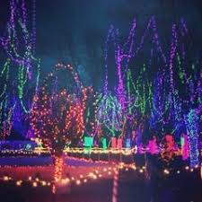 Date Night At Kiwanis Holiday Lights Daytripper Holiday Lights Holiday Dates Date Night