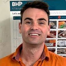 Mark Ali's Instagram, Twitter & Facebook