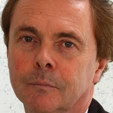 Robert Bollen's Instagram, Twitter & Facebook