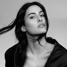 ALLISON CABRERA ☾ (@allisoncamile)