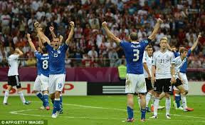 The euro 2012 final will be a rematch. Euro 2012 Results Germany 1 Italy 2 Mario Balotelli Hits Two As Azzurri Set Up Spain Final Daily Mail Online