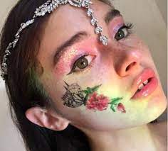 Jul 27, 2021 · melanie santos was 22nd classified in the female test of triathlon of the olympic games 2020. Pastel Pinks Flower Face Tattoos Death Grips An Interview With Melanie Santos Indie Magazine