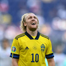 Här skriver vi om allt som handlar om det europeiska mästerskapet i fotboll som den här gången spelas på flera olika platser runtom i europa. Vnx7nvgf51urrm