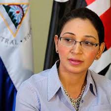 Abogado interpone recurso de amparo contra la procuradora Wendy Morales