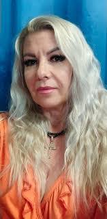 Alla Kazak's Instagram, Twitter & Facebook