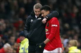 Join wtfoot and discover everything you want to know about his current girlfriend or wife, his shocking salary and the amazing tattoos that are inked on his body. Man United Berniat Lepas Jesse Lingard Di Bursa Transfer Musim Panas 2020 Okezone Bola