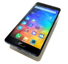 Xiaomi Mi Note 2 Review: Curved-edge ...