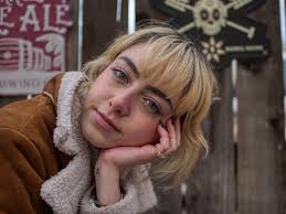 Yesterday I got the opportunity to go out and help at a Portrait-Shooting  with Semir Selmanovic Photography. I shoot some Pics by myself of this  beautiful Model Jana B All Pics taken