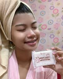 Foamy, milky type of soap, plus super gentle and ang lambot sa skin after  use💗 #beautylustskinessentials #milkysheaniacinamidesoap  #hivemindsdigitalmarketing