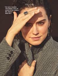 Rise of skywalker played an epic game of daisy ridley sparked rumors she's engaged to tom bateman back in june. Daisy Ridley Gq Uk January February 2020