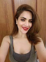 𝐿𝑖𝑓𝑒 𝑖𝑠 𝑡𝑜𝑜 𝑠ℎ𝑜𝑟𝑡 𝑡𝑜 ℎ𝑎𝑣𝑒 𝑏𝑜𝑟𝑖𝑛𝑔 ℎ𝑎𝑖𝑟.. 𝑁𝑒𝑤  ℎ𝑎𝑖𝑟 𝑐𝑢𝑡. 𝐴𝑢𝑡𝑢𝑚𝑛 𝐻𝑎𝑖𝑟 𝑔𝑜𝑎𝑙𝑠 💇🏻‍♀️