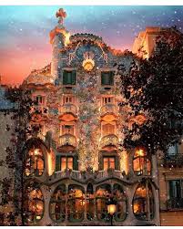 Casa museu gaudí), located within the park güell in barcelona, is a historic home museum that houses a collection of furniture and objects designed by the spanish architect antoni gaudí. Himalaya Viajes La Casa Museo Gaudi En Barcelona Fue La Facebook