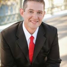 David Huffaker's Instagram, Twitter & Facebook