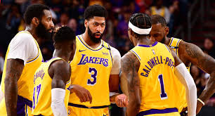 Follow along los angeles lakers vs phoenix suns live stream online, tv channel, prediction, lineups preview and score updates of the game 5 playoffs nba 2021. At What Time Do Lakers Vs Suns Play Live And On Which Channel To Watch Live Via Espn And Nba League Pass Where They Broadcast Online And Free Game 3 Of The