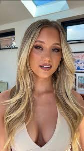 THE makeup inspo you've been looking for💫 Makeup by me assisting  @emilychantal_mua Venue @wildernessreserve @wildernessreserveweddings Hair  @rosiemasseyhmu Dress @reformation #suffolkmakeupartist #wildernessreserve