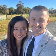 Upsilon Xi Alumni (UpsilonXiAA@)