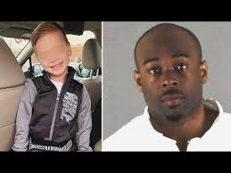 How to Protect Your Kid From Being Snatched at the Mall