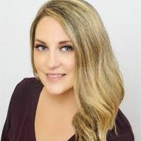 Cassie Vickers's Instagram, Twitter & Facebook