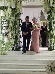 Ana, publicly known as karen davila, is a filipino journalist, radio broadcaster, newsreader, and televisi. Karen Davila On Twitter Wedding Starts Businessman Jerry Acuzar Principal Sponsor Chizheart21515 Http T Co P2otsip3as