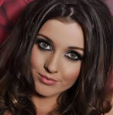 Which women should be in our online calendar?