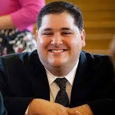 Aaron Helvie's Instagram, Twitter & Facebook