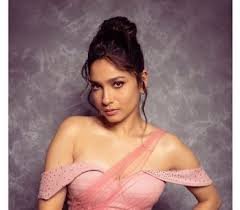 Rhea chakraborty disabled her instagram's comment section so as to avoid all kinds of comments she would receive by fans. Ankita Lokhande S Latest Instagram Post May Be Troublesome For Rhea Chakraborty Orissapost