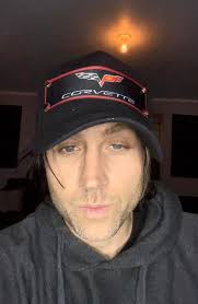 Decided to add a selfie cause I saw my friend Reid Henry post one. Go tell  Reid I said hi!