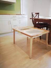 Der Sinnestisch Und Unsere Top 3 Sinnesboxen In 2020 Kindertisch Ikea Ikea Kinderzimmer Babyzimmer Mobel