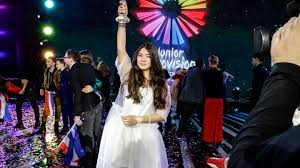 Dati di status volo, tracking e storici per delta 2021 (dl2021/dal2021) inclusi orari di partenza e arrivo schedulati, stimati e reali. Az Orosz Polina Bogusevich A 15 Junior Eurovizio Gyoztese 2017 Ben Ourvision
