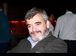 "Cualquier preponderancia de la fantasía sobre la razón es un grado de  locura" Samuel Johnson