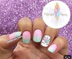 La manicura de unicornio es inspiradora y se ve muy tierna y hermosa. 9 Ideas De Unas Unicornio Para Ninas Manicura De Unas Unas Para Ninas Disenos De Unas De Unicornio