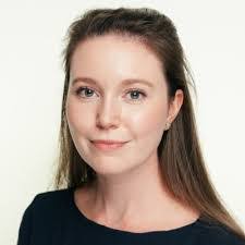 Kathryn Becht's Instagram, Twitter & Facebook