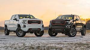 Harley Davidson Gmc Sierra Pickup Is The Latest Road Hog In 2020 Harley Davidson Truck Gmc Sierra Gmc Trucks Sierra