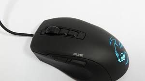 Unlike the emp version that offered a terrific shape but didn't provide the needed weight balance, this model is the opposite. Roccat Kone Pure Im Test Das Neue Kompakte Modell Fur Kleinere Spielerhande
