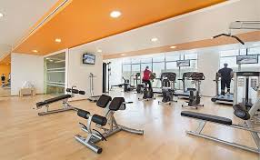 Orange Gym Corp Executive Al Khoory Hotel Al Wasl Dubai Salle De Sport