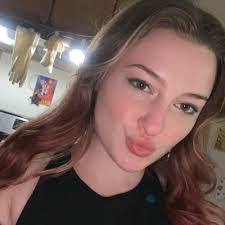 Monica Nagy's Instagram, Twitter & Facebook