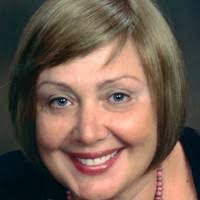 Elena Mills's Instagram, Twitter & Facebook