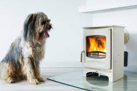 Un chauffage a bois econome. Poele A Bois Charnwood C Four Atoutflam Lanester