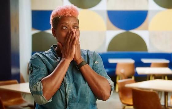 Did you catch last night's episode of Kitchen Undercover on @foodnetwork ?  👀 @chefantonia & @arriola9221 were watching! Tune in to @FoodNetwork now  to catch us on #KitchenUndercover! 🎉📺 #gritznwafflez #losangelesfood  #foodnetwork