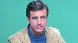 Richard morris gilliland is an american actor best known for his role as lieutenant nick holden in the military comedy series operation petticoat. Rwpsefvhc5assm