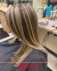 The bold beauty look was all the… Chunky Highlight Hair Ideas Hair Highlights Chunky Blonde Highlights Highlights For Dark Brown Hair Clara Beauty My