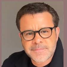 Eduardo Capetillo (@ECapetillo)