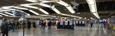 Lyon güzel sanatlar müzesi 3,6 km, fourviere roma tiyatrosu 3,8 km, musée minyatür et cinéma ise 4,3 km uzaklıktadır. Paris Gare De Lyon A Brief Station Guide
