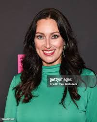 Molly Wellman's Instagram, Twitter & Facebook