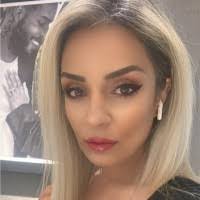 Hedieh Yazdani's Instagram, Twitter & Facebook